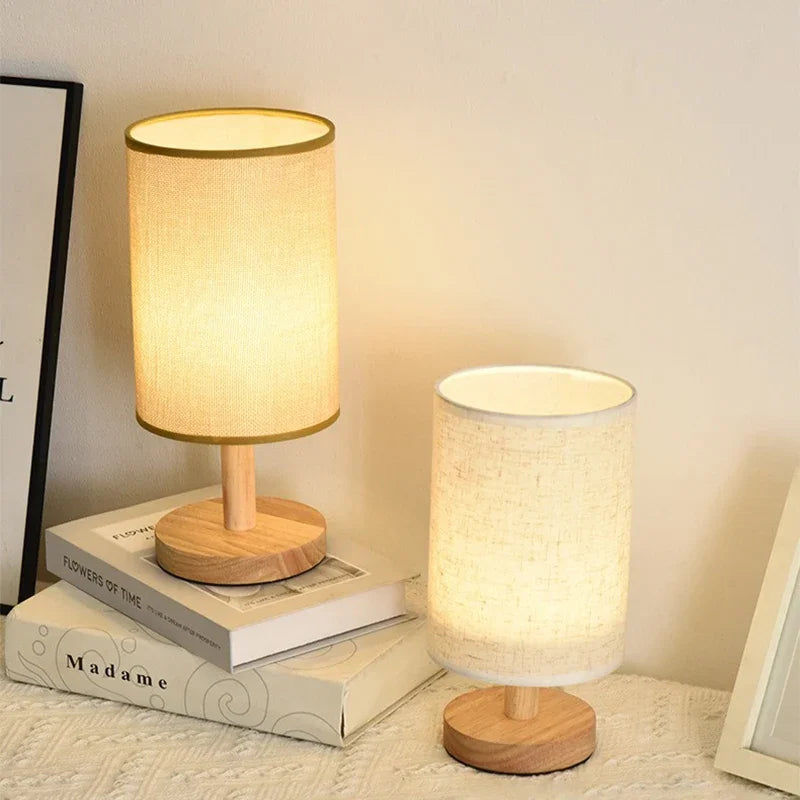 Abajur de Mesa LED com USB em Linho e Madeira | Ericeira