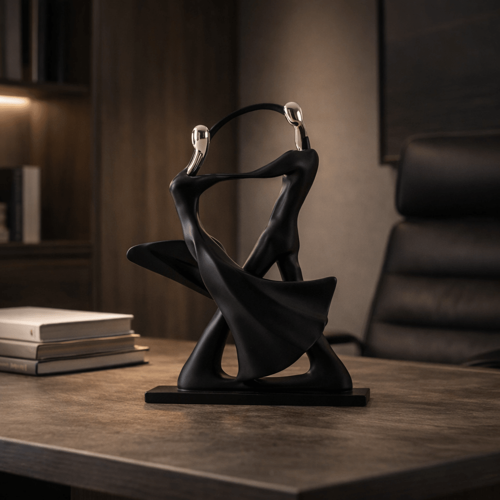Escultura Abstrata de Casal em Resina para Decoração