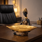Escultura Decorativa de Mesa com Bandeja Funcional